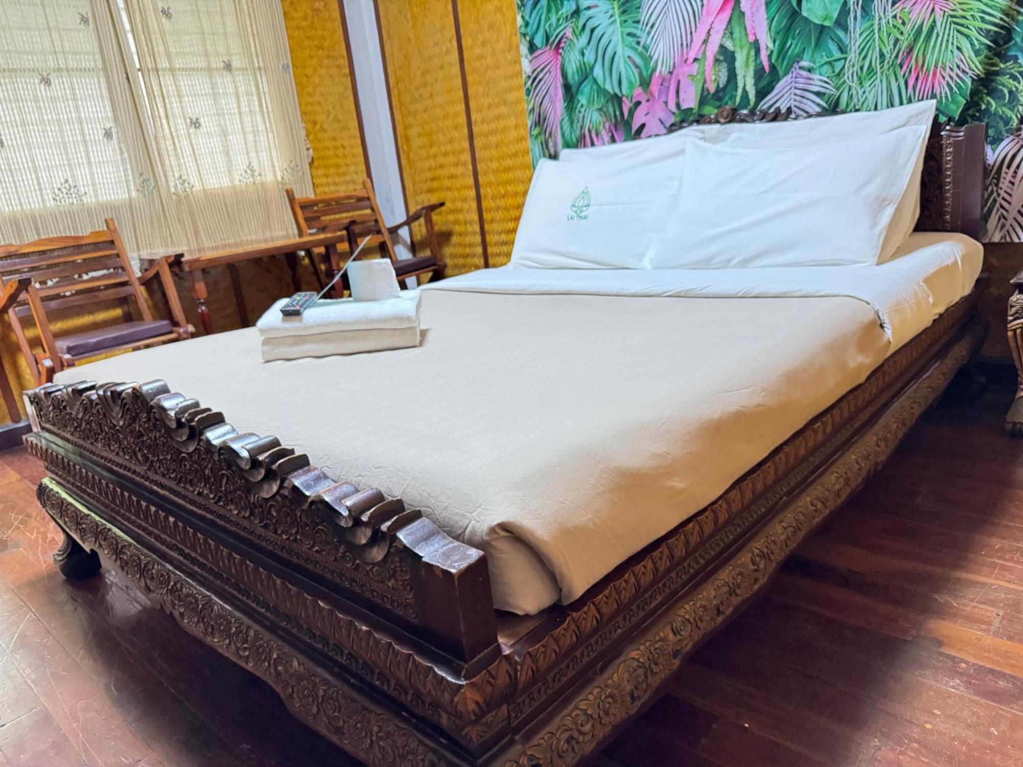 צ'יאנג מאי Collection O Khu Mueang Near Tha Phae Gate Formerly Lai Thai Guesthouse מראה חיצוני תמונה
