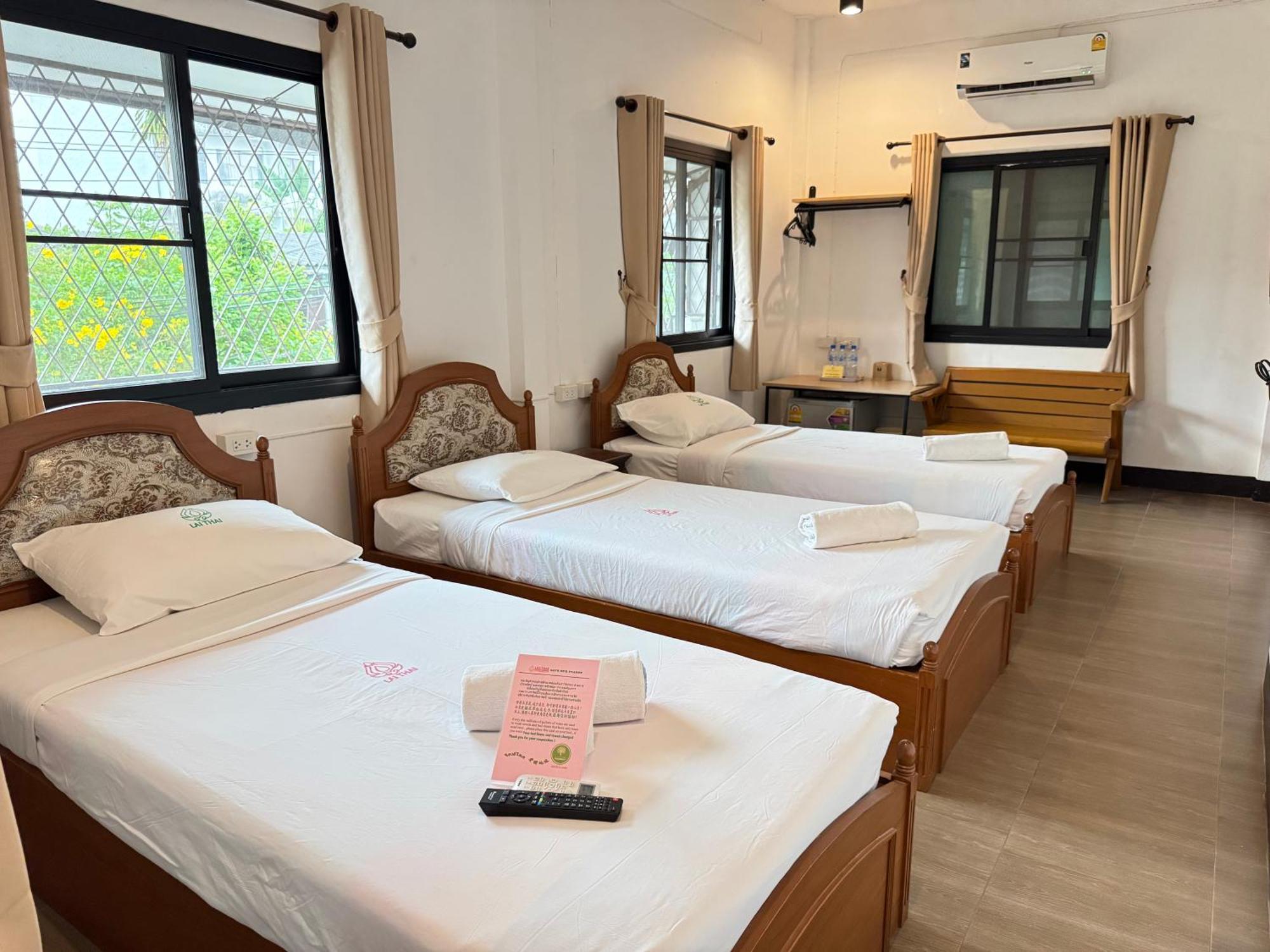 צ'יאנג מאי Collection O Khu Mueang Near Tha Phae Gate Formerly Lai Thai Guesthouse מראה חיצוני תמונה