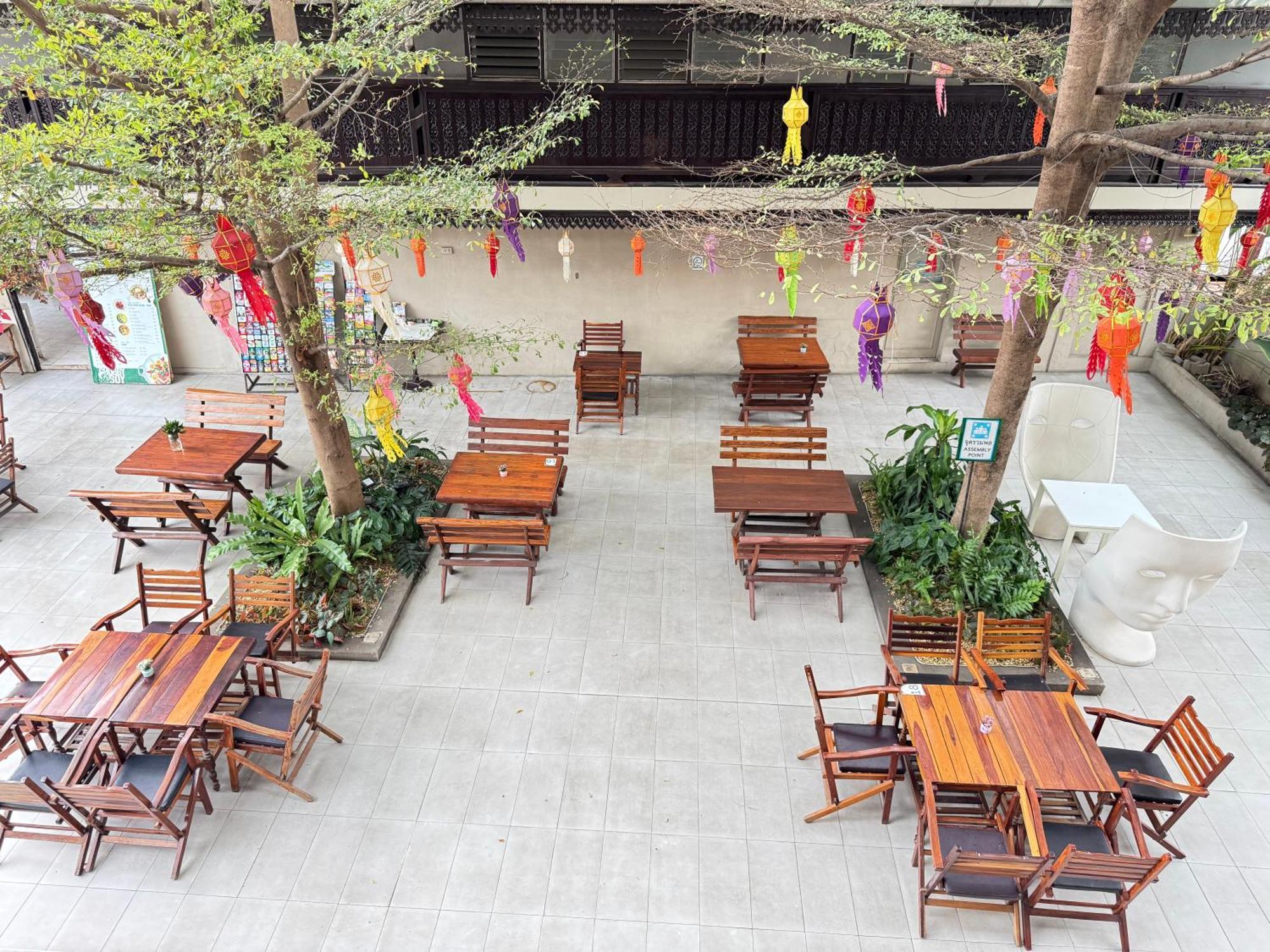 צ'יאנג מאי Collection O Khu Mueang Near Tha Phae Gate Formerly Lai Thai Guesthouse מראה חיצוני תמונה