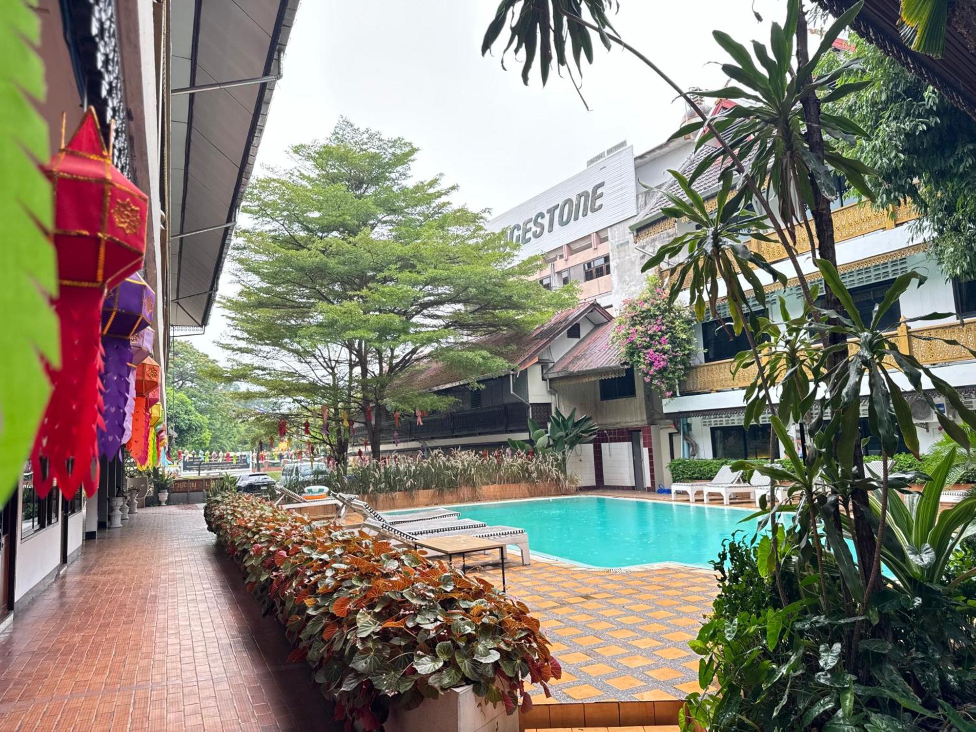 צ'יאנג מאי Collection O Khu Mueang Near Tha Phae Gate Formerly Lai Thai Guesthouse מראה חיצוני תמונה